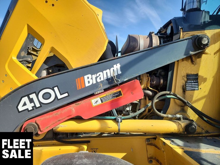 2017-deere-410l-image-30