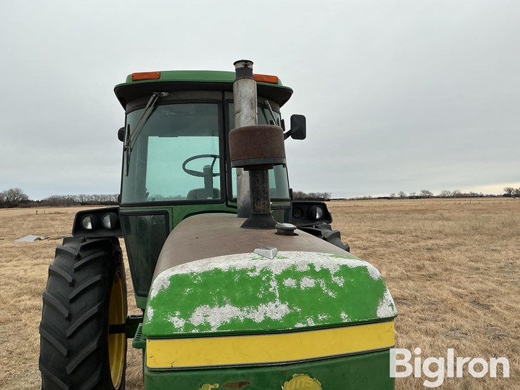 1982-john-deere-4240-image-13