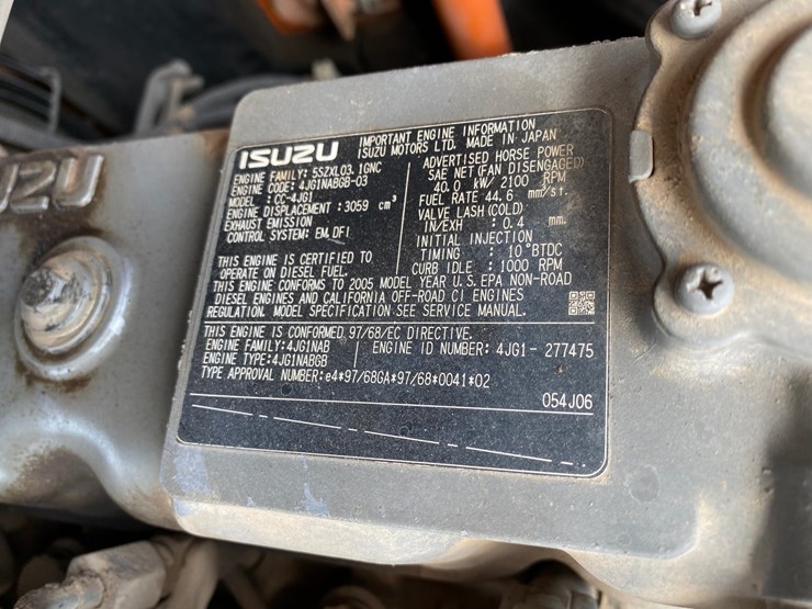 2005-hitachi-zx80-image-43