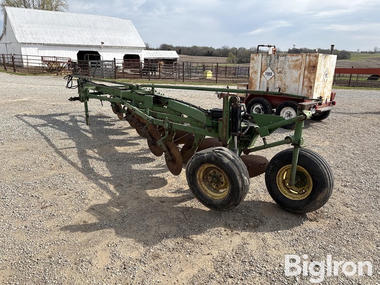 john-deere-450-image-7