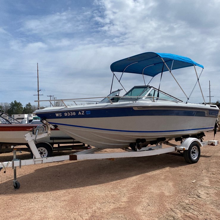 #1566 • 1986 Celebrity V190 19' Boat (Has WI Title)