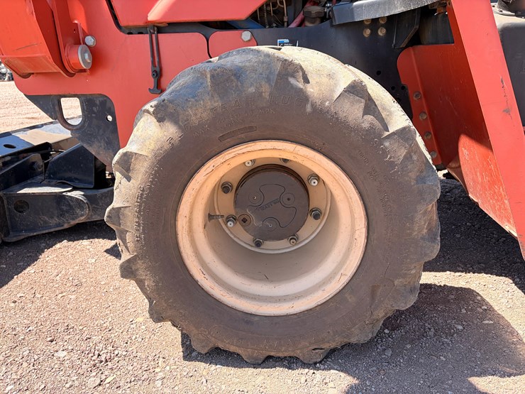 2008-ditch-witch-rt75-image-15