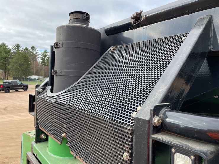 2017-gyro-trac-gt35-image-71