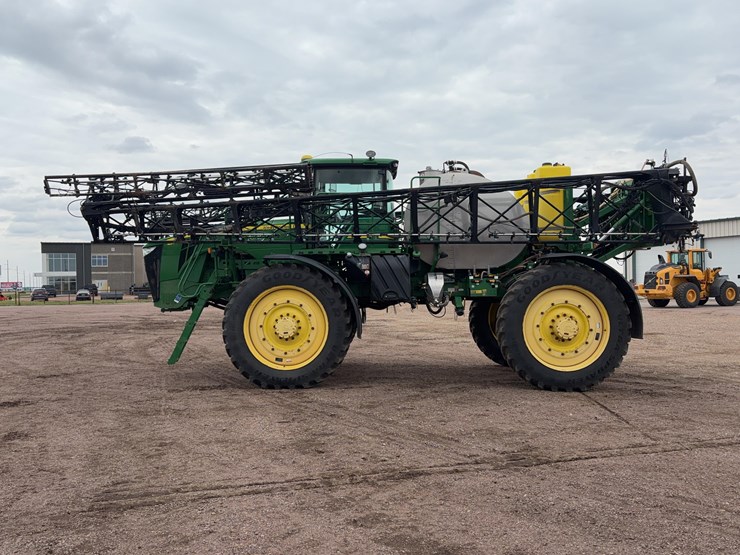 2013-john-deere-4940-image-8