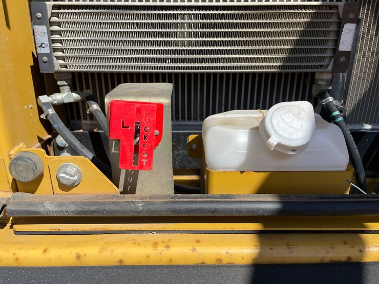 caterpillar-324e-image-47