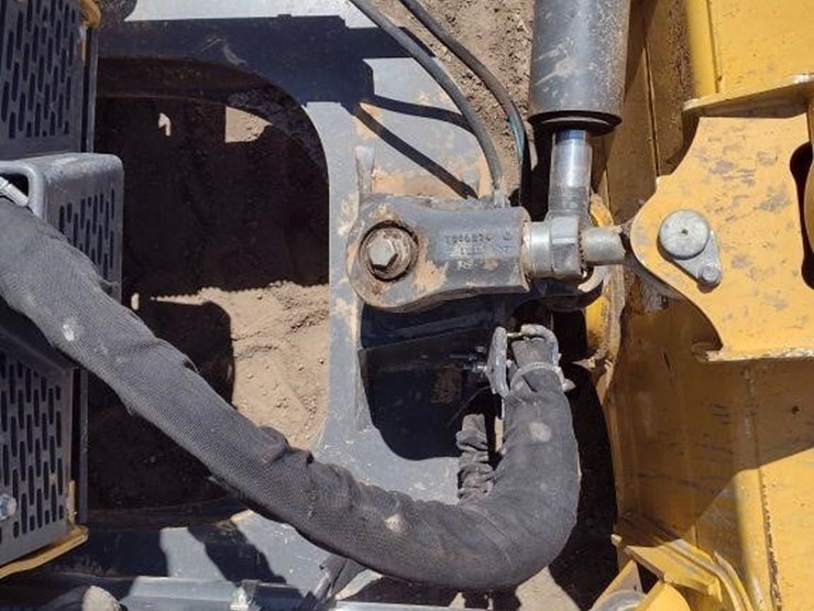 deere-650k-lgp-image-25