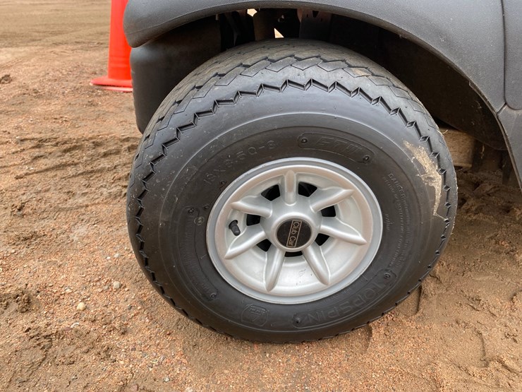 #1578-•-club-car-electric-golf-cart-with-charger-image-12