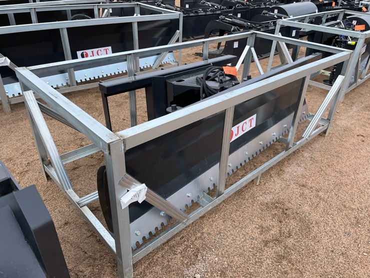 #4126-•-jct-84"-hydraulic-dozer-blade-image-1