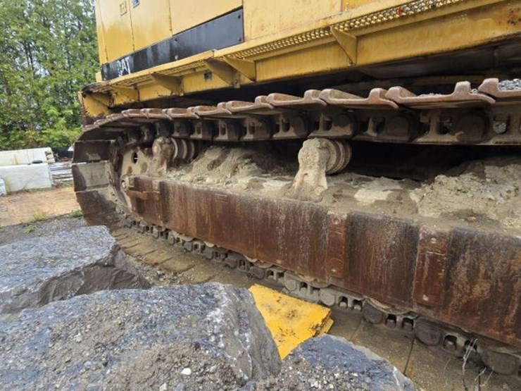 1990-caterpillar-245b-image-8