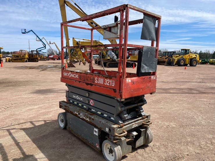 2016-skyjack-sjiii3219-image-4