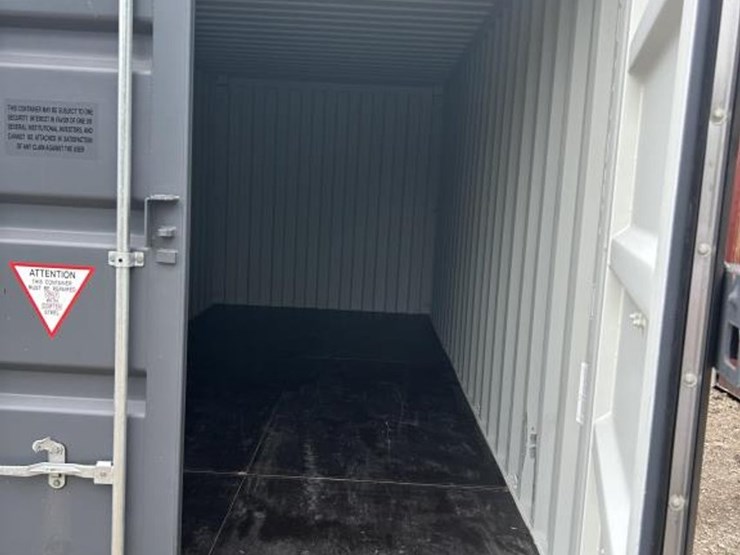 #81-•-20'-conex/-shipping-container---one-trip-image-6