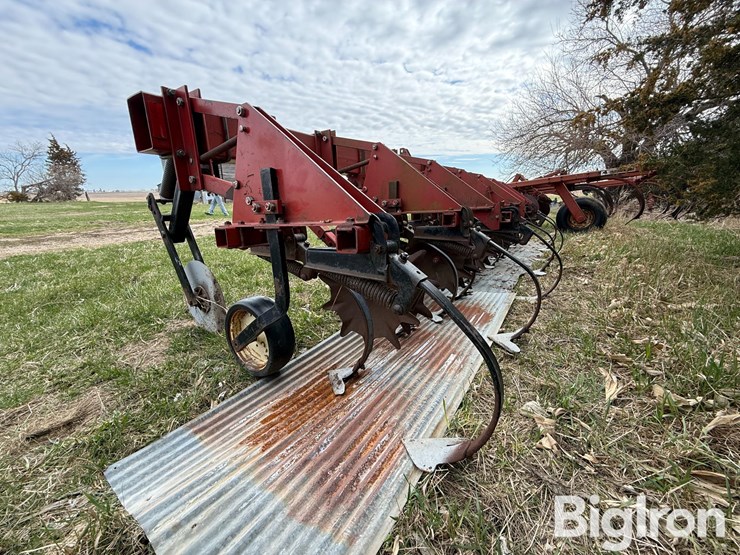 case-ih-183-image-7