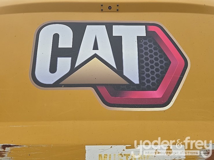 2021-caterpillar-336-image-65