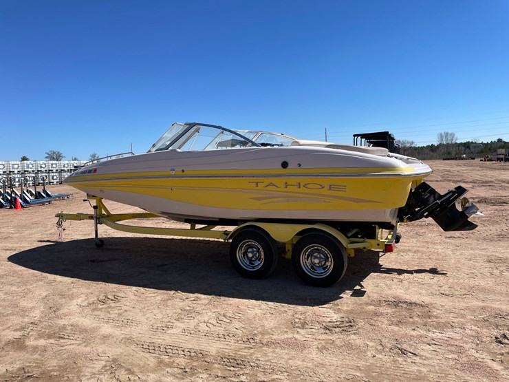 #1572-•-2005-tahoe-204-boat-(has-wi-title)-image-9