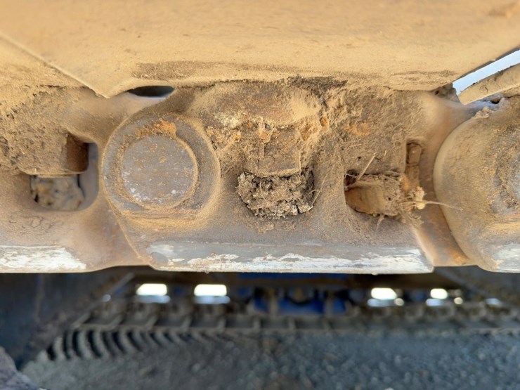 2019-caterpillar-c18-image-13