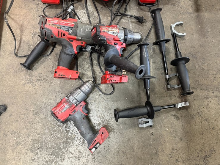 #2022-•-milwaukee-hand-powered-tools-image-2