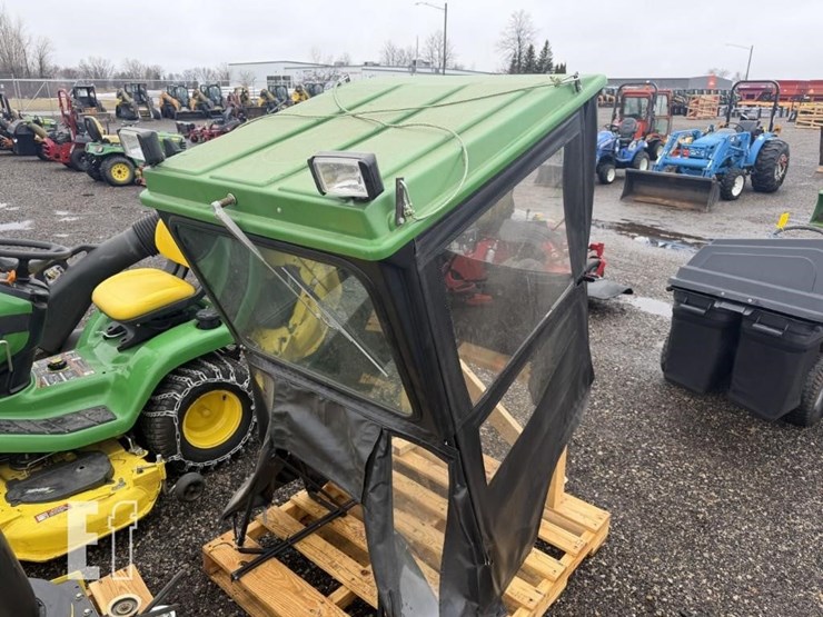 2011-john-deere-x360-image-30