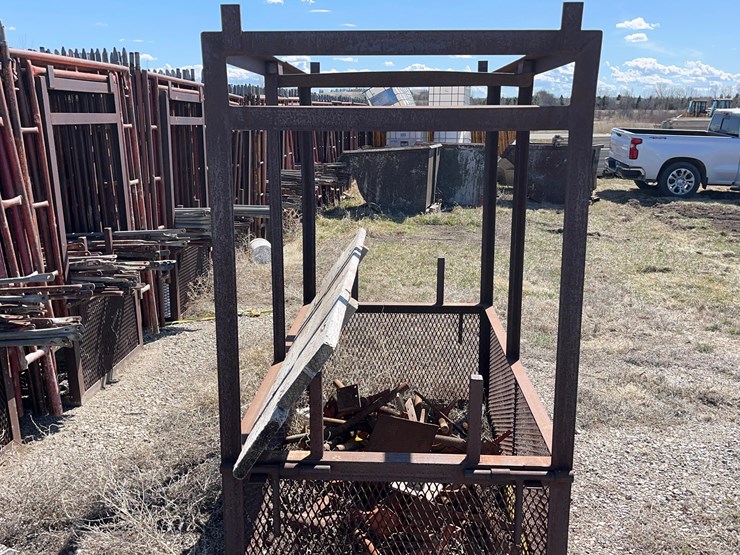 scaffolding-cage-image-3