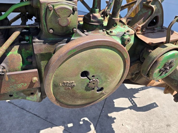 john-deere-model-b-image-29
