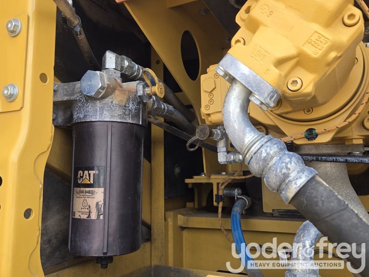 2021-caterpillar-336-image-77