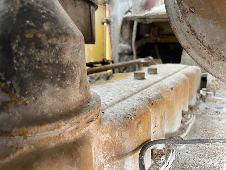 1979-caterpillar-930-image-35