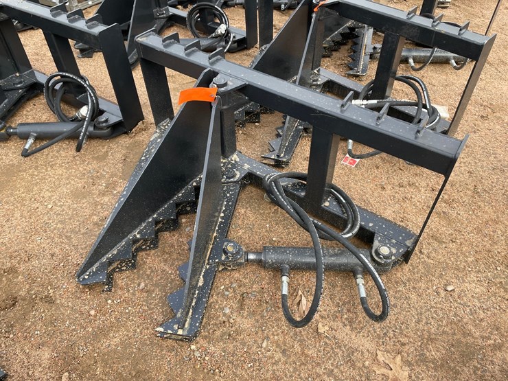 #4138-•-jct-hydraulic-tree-puller-attachment-image-1