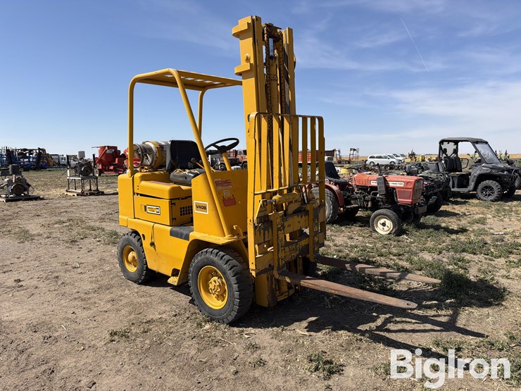 caterpillar-v40b-image-3
