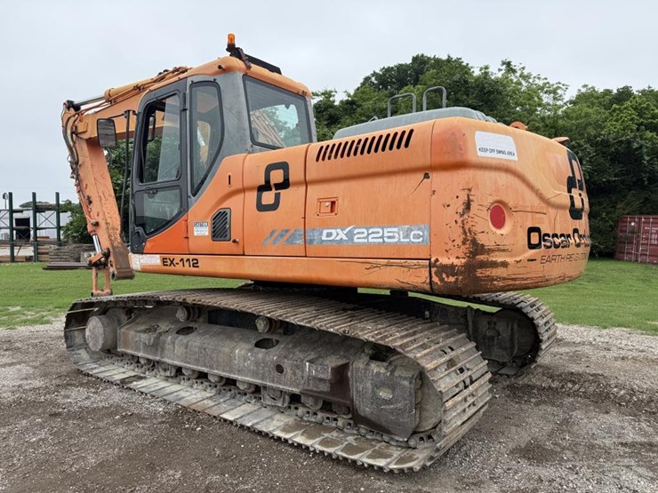 2011-doosan-dx225-lc-image-10