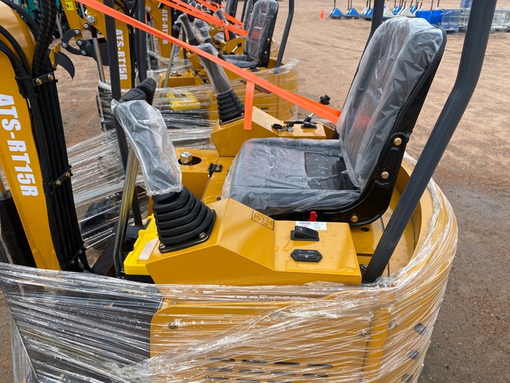 #5539-•-new-ats-rt15r-mini-excavator-image-9