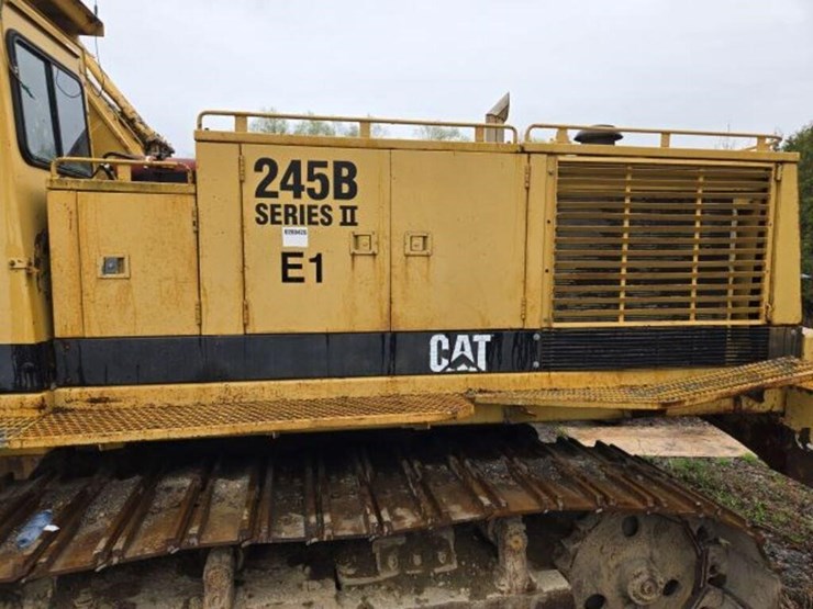 1990-caterpillar-245b-image-22