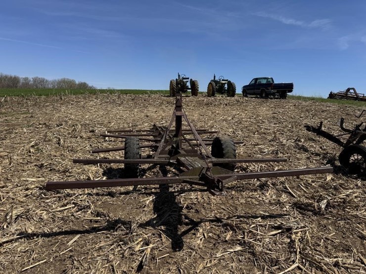 homemade-bale-trailer-image-5