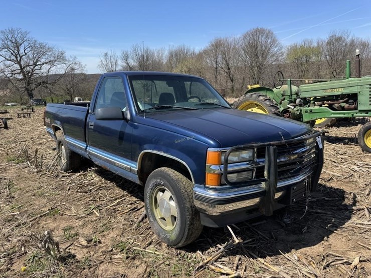 1996-chevrolet-silverado-1500-image-4