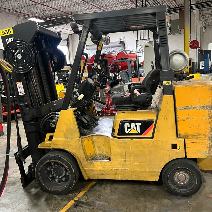 #2008 • CAT Forklift