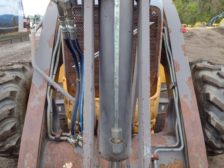 volvo-bl70-image-22