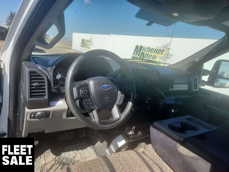 2018-ford-f350-image-14