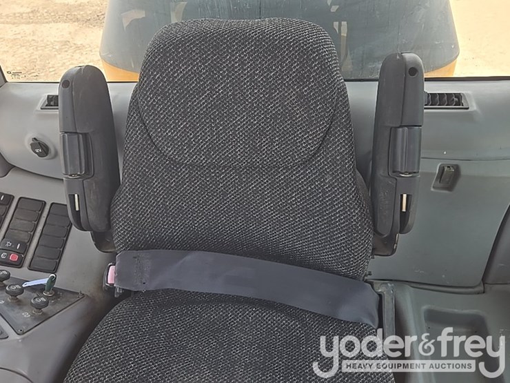 2008-volvo-g940-image-51