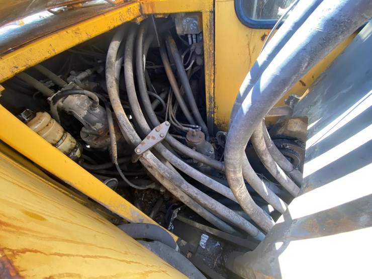 1996-akerman-ew200-image-30