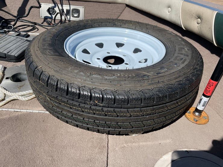 #1570-•-1998-smoker-craft-162-pro-mag-boat-with-trailer-(has-wi-title)-image-39