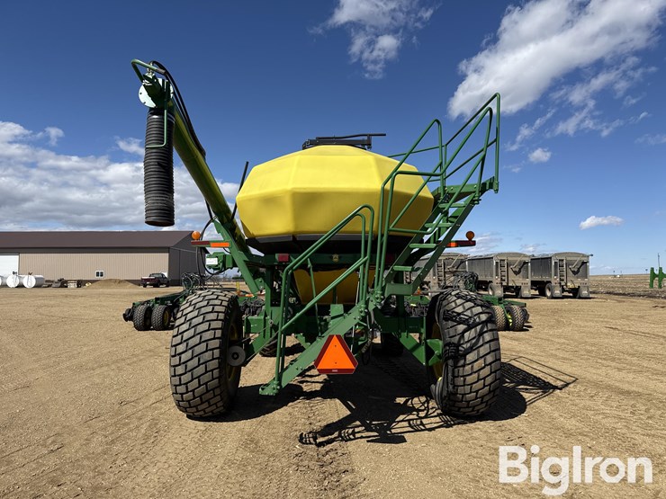 2001-john-deere-1860-image-6