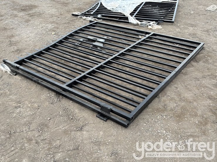 unused-sklp-14'-bi-parting-wrought-iron-gate-image-4