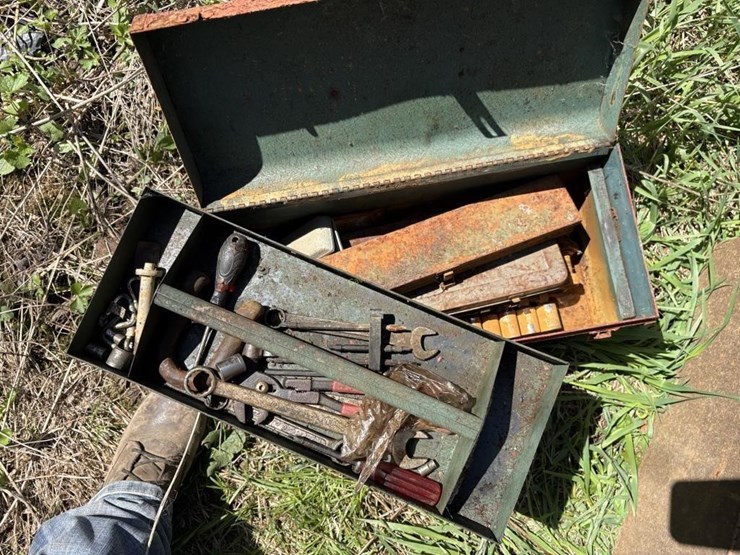 tool-boxes-with-misc.-tools-image-5