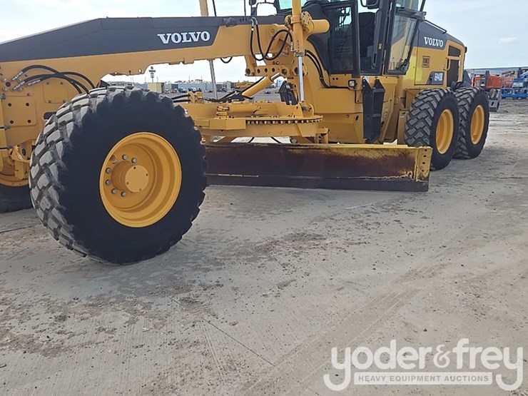 2012-volvo-g940b-image-9