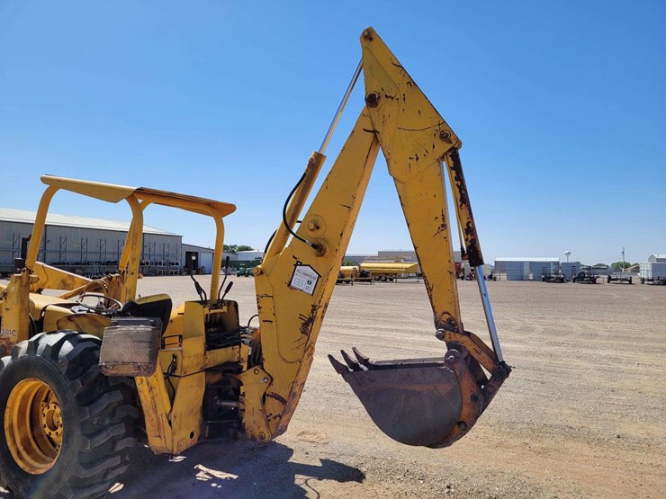 john-deere-401c-image-11