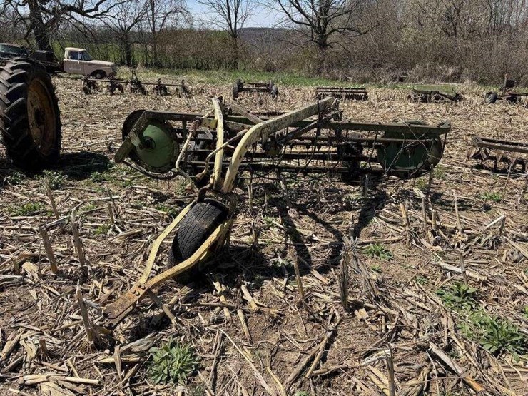 john-deere-640-image-2