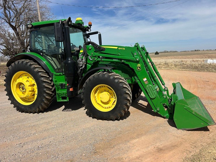 2018-john-deere-6145r-image-1