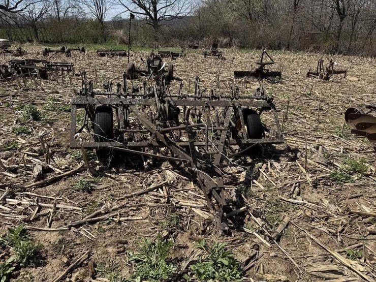 john-deere-quack-digger-image-2