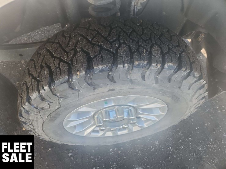 2020-ford-f350-image-35