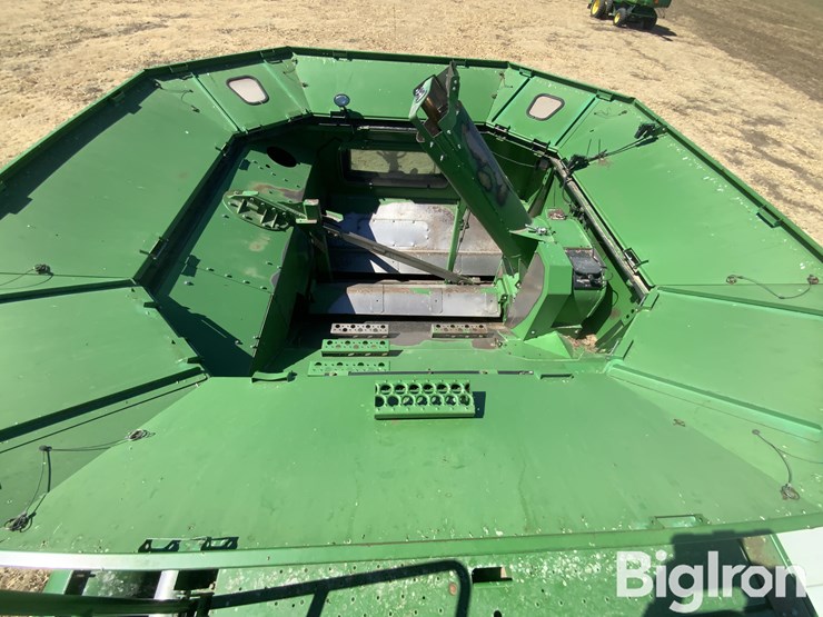 2014-john-deere-s680-image-13