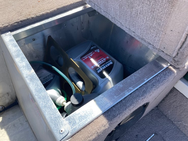 #1570-•-1998-smoker-craft-162-pro-mag-boat-with-trailer-(has-wi-title)-image-27