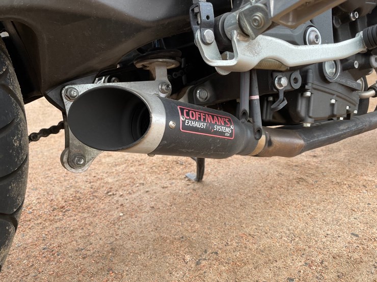 #1634-•-2012-yamaha-fz8-n-motorcycle-(has-wi-title)-image-16